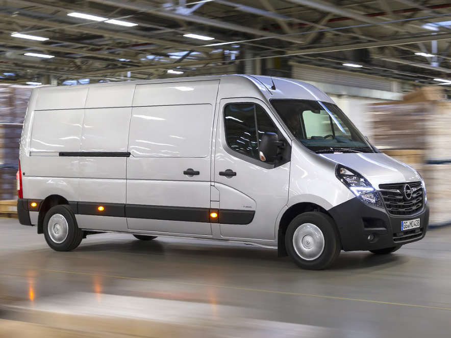 Opel Movano, вигляд з правого боку